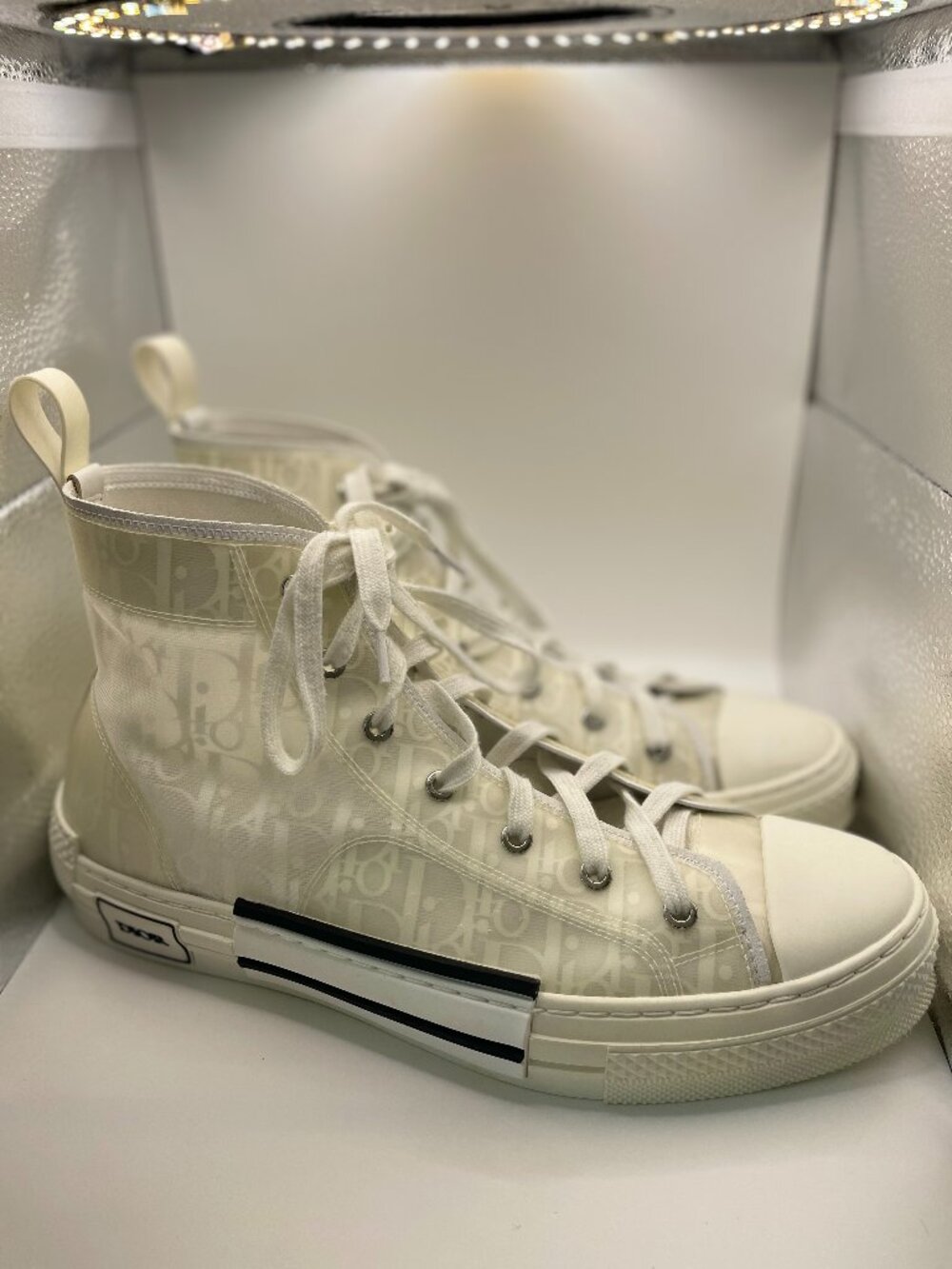 DIOR B23 WHITE